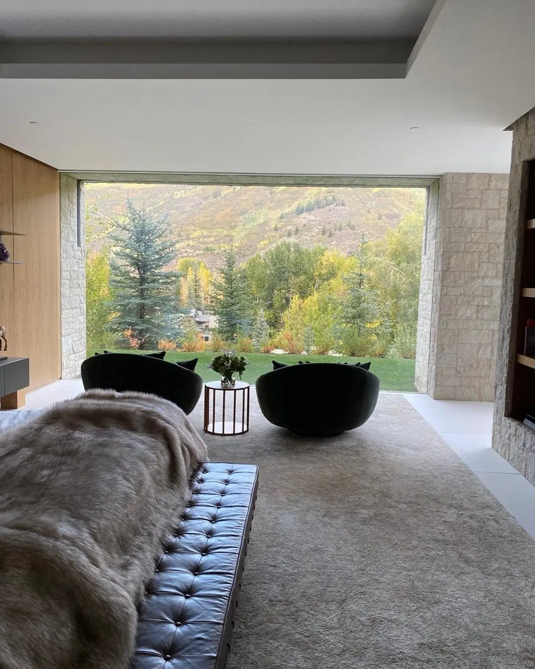 Partner project, not our own installation: sitting area with a large glass wall